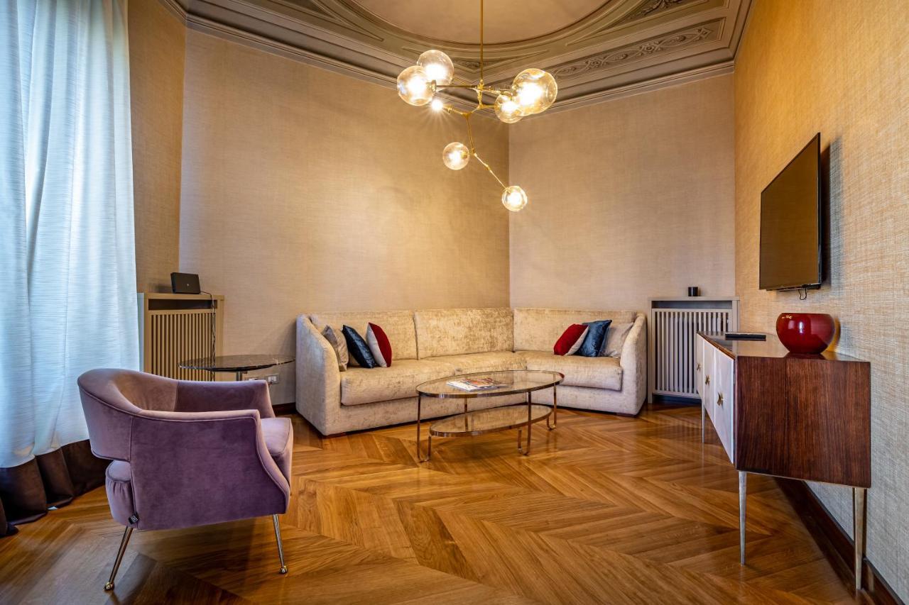 Yid Santa Maria Novella Suites Apt With Balcony Florenţa Exterior foto